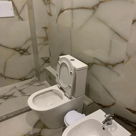 Besa Szálloda Shëngjin